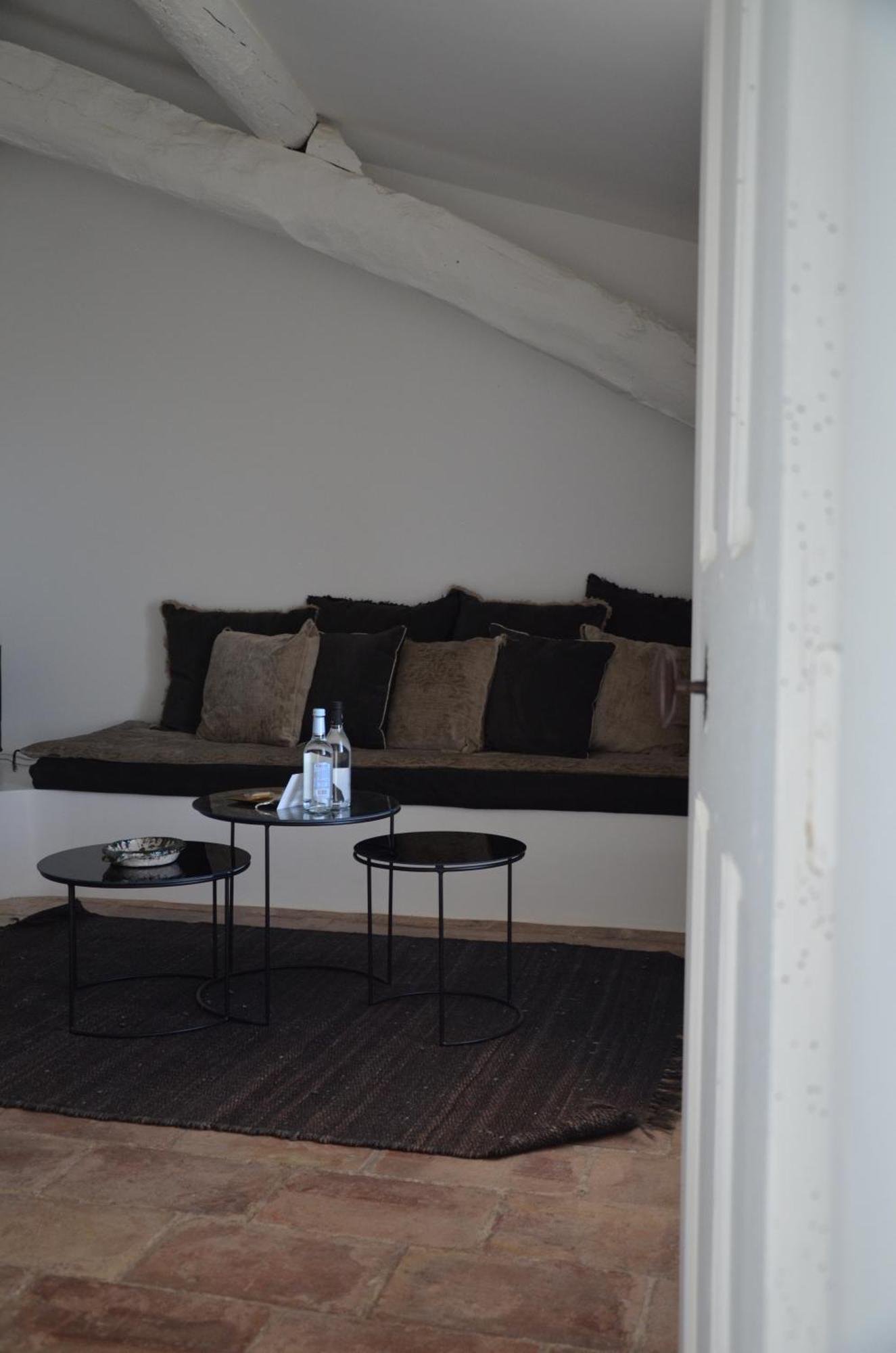 Le Domaine Du Castellas Sivergues 外观 照片